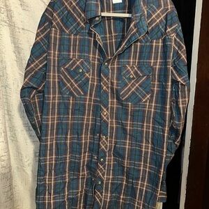 Wrangler long sleeve pearl snap